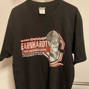 Dale Earnhart black T-Shirt